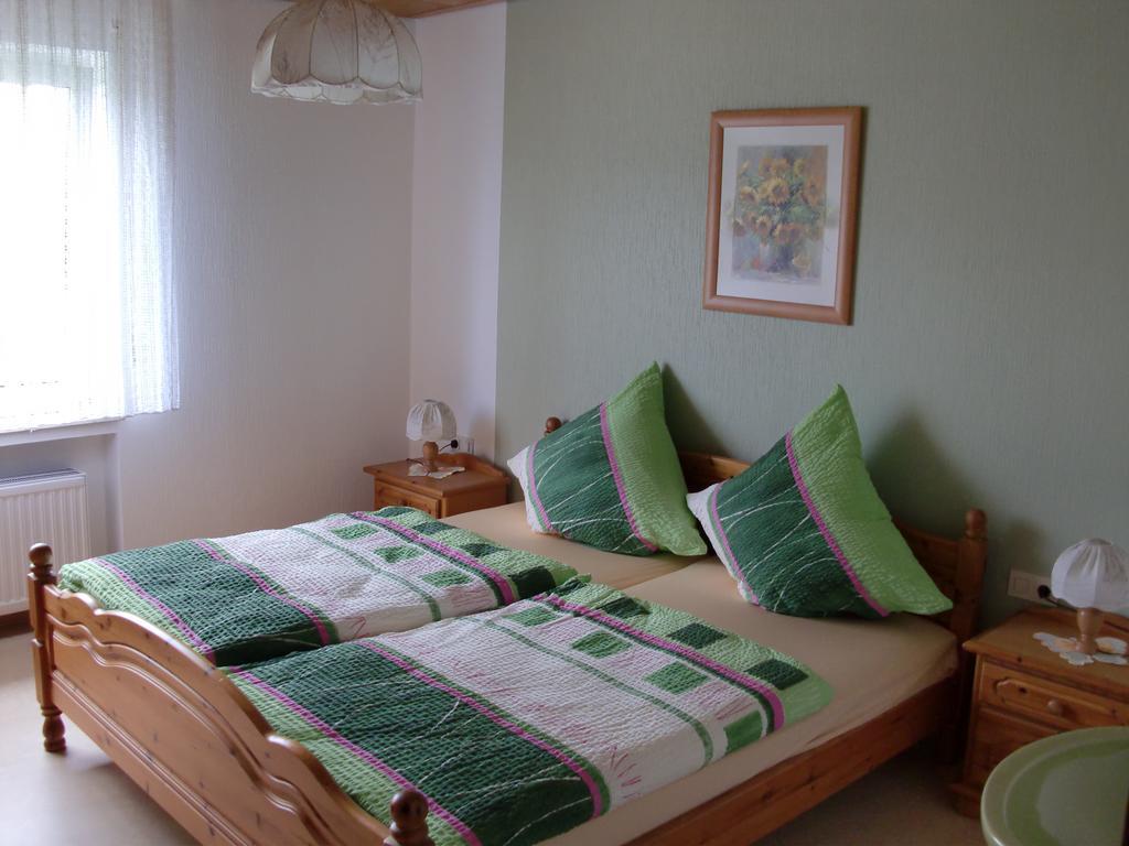 Ferienhaus Margaretha Hallschlag Extérieur photo
